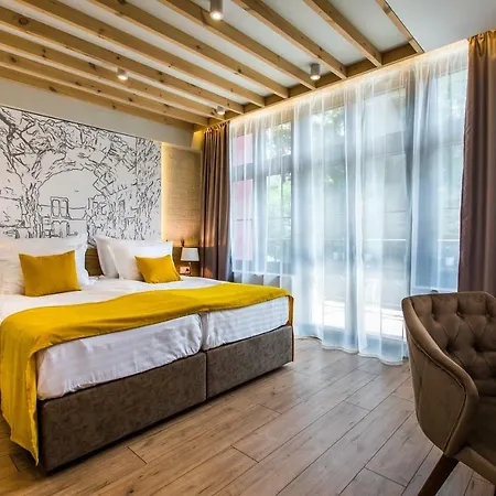 Affittacamere Hillhouse 4*