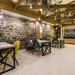Hillhouse Φιλιππούπολη